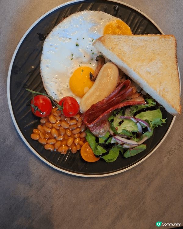 前幾天在西員的酒店一個吃了一個英式早餐， 沙律菜好新鮮，擺盤...