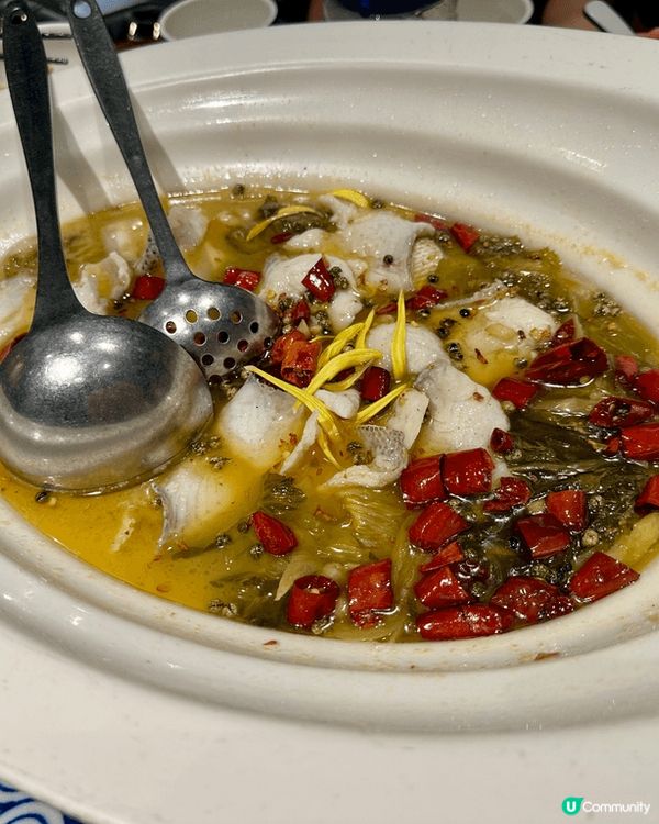 週末北上搵食,呢間名叫｢綠茶｣嘅蘇杭菜款款菜式都好好味,最驚...