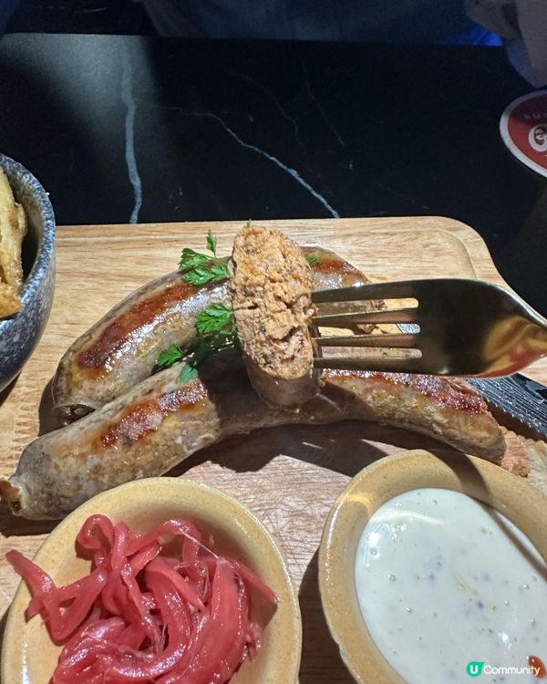 西營盤壁畫打卡📸！手工香腸超正😋！