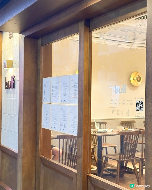 鰂魚涌咖啡店☕！捲捲意粉超正😋！