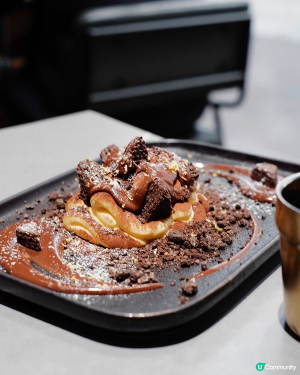 黑色型格風餐廳+ ˚🍴▸ ♡ı||ııı||ı|