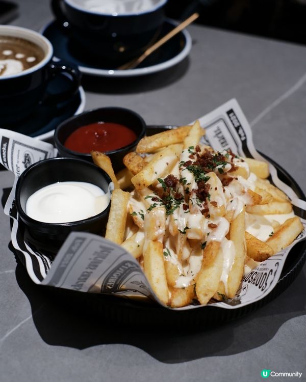 黑色型格風餐廳+ ˚🍴▸ ♡ı||ııı||ı|