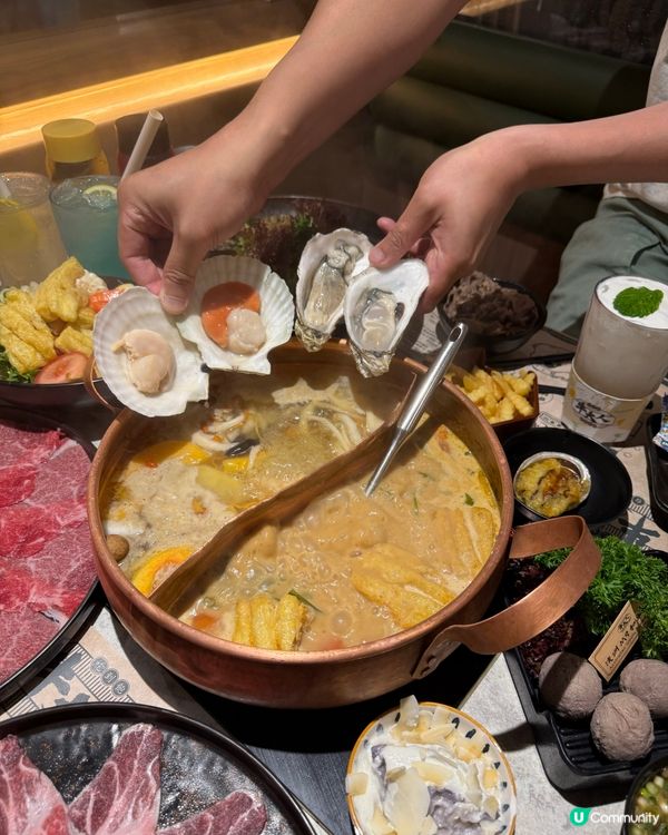 1.  夏天打邊爐🔥！人氣椰子主題火鍋🥥😋