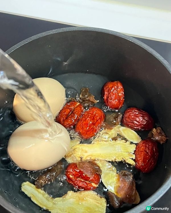 1.  經後補血必飲！當歸紅棗湯 🩸 補氣養顏！😋