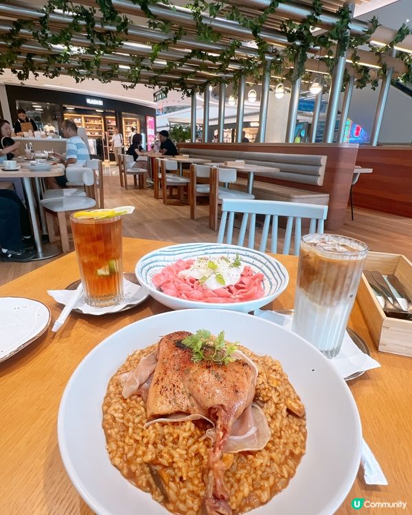 山頂PHI絕景！脆皮鴨腿意大利飯×粉紅醬貓耳朵😍