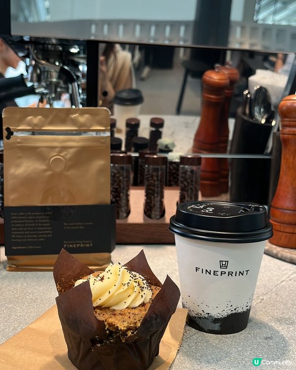 1.  航班延誤點算好？機場咖啡hopping 攻略！✈️☕️