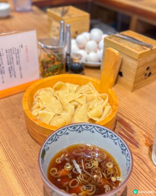 東京車站直通拉麵激戰區的乾魚系醬油熱湯與超寬平打麵🍜