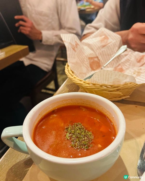 千色西餐初體驗！蘋果木燒豬鞍超正🤤