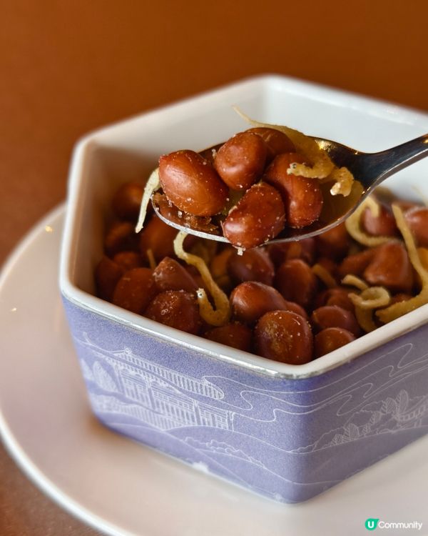 有海景，有live band 的中餐廳