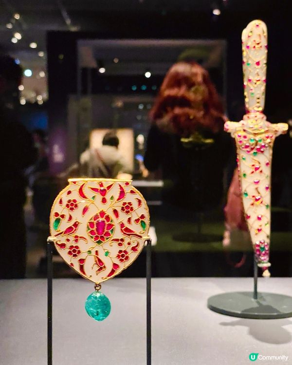 喜歡逛展的話,又是時候出動了!在香港故宮文化博物館🥰欣賞莫臥...