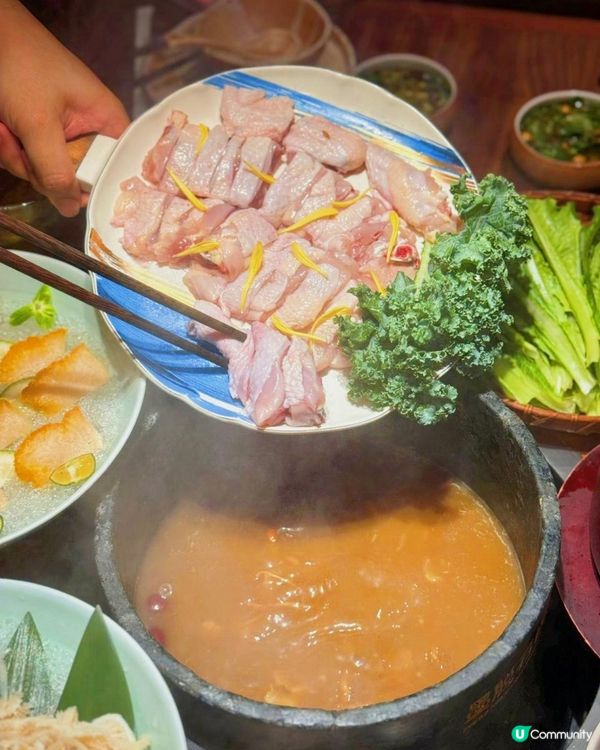 🍄唔使過關！香港都有「蘑界」野生菌石鍋雞啦～