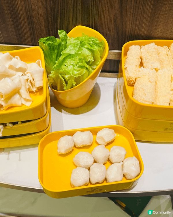 今年生日仔女帶我去食潤園四季椰子雞，一行入店內就覺得好舒適，...