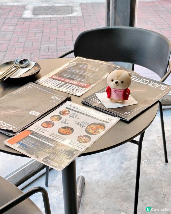 《黑白型格CAFE×慶祝生日好去處》