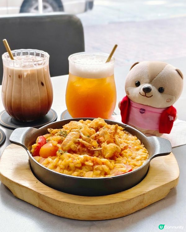 《黑白型格CAFE×慶祝生日好去處》