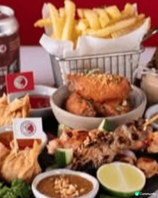 這間位於馬鞍山街市的小食店賣的章魚小丸子不錯：味道微辣微鹹食...