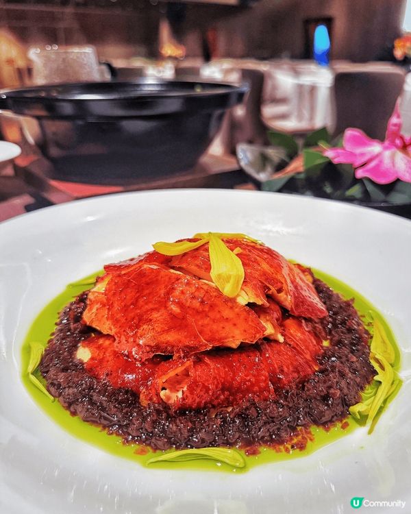 最鍾意呢間M+入面嘅中菜廳，因為環境好舒服，樓底好高，嘢食有...