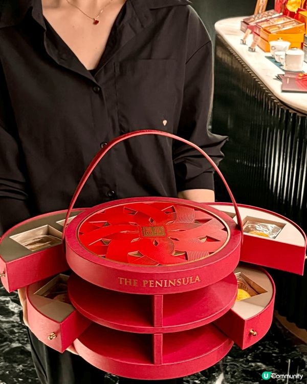 中秋節就快到啦，今日經過半島精品店與咖啡廳(The Peni...