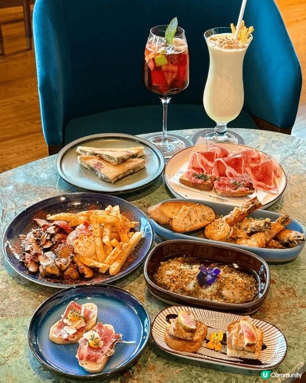 這間位於中環M88高層的西班牙餐廳 Quiero Más，環...