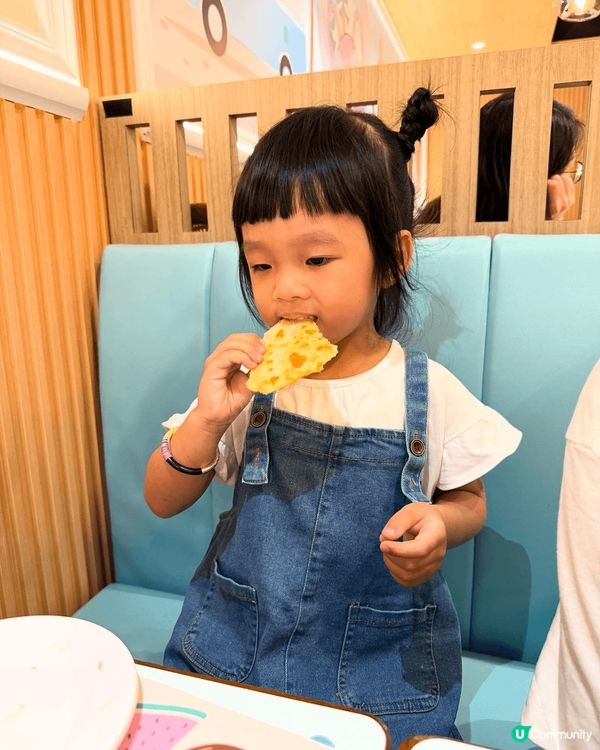 🍕千島海鮮薄餅（9吋）