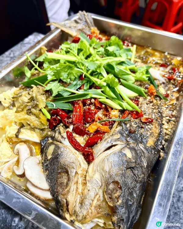 位於黃大仙❣︎上海新大眾大閘蟹專門店❣︎$168就可以任食雞...