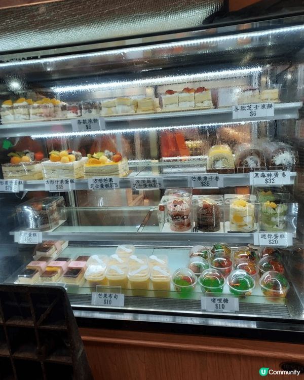 真的忍不住想推薦下旺角廣東道1061號櫻桃麵包西餅，三個字形...