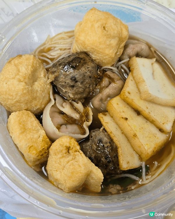 位於紅磡隆基大廈地下的民康小食部, 佢嘅車仔麵真係so go...