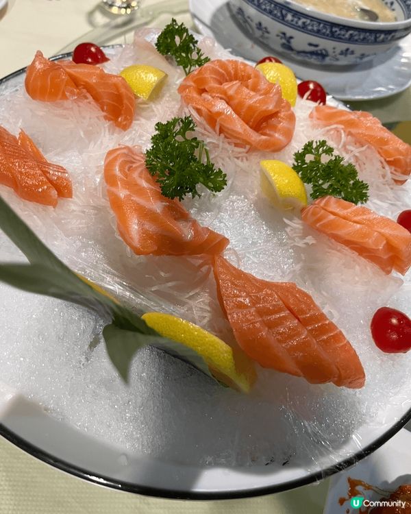 荃灣金河 平民海鮮餐廳 你係楊屋道街市買料上去又得 係佢到叫...