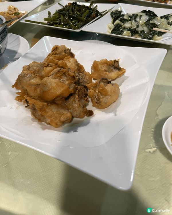 荃灣金河 平民海鮮餐廳 你係楊屋道街市買料上去又得 係佢到叫...