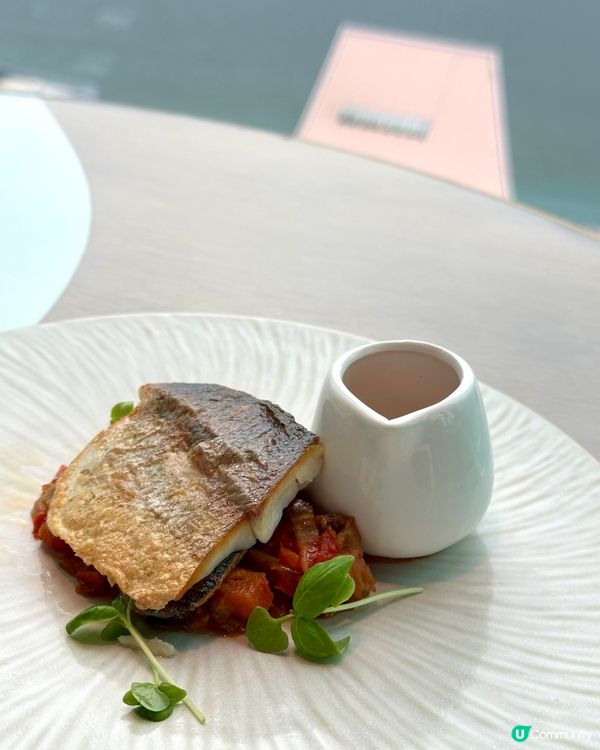 嘆到爆！週末維港靚景午餐😋 