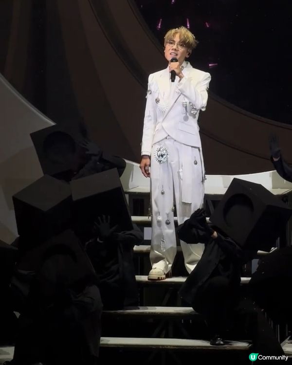 林家謙紅館演唱會頭場直擊