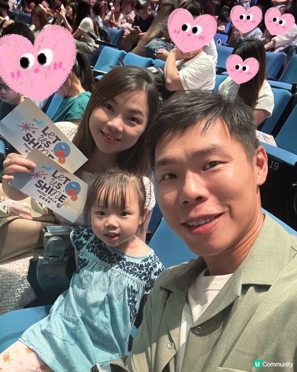 子女出色，母親倍感安慰