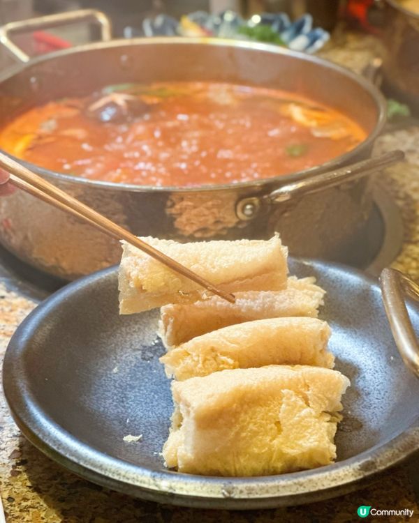 霓虹火鍋夜！老香港風味🔥🍲 15字