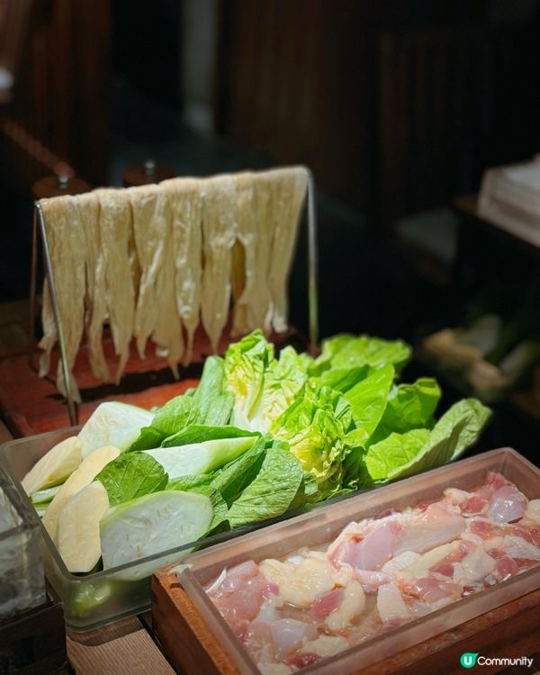 深圳皇庭廣場脆鯇魚火鍋🤤！超正！