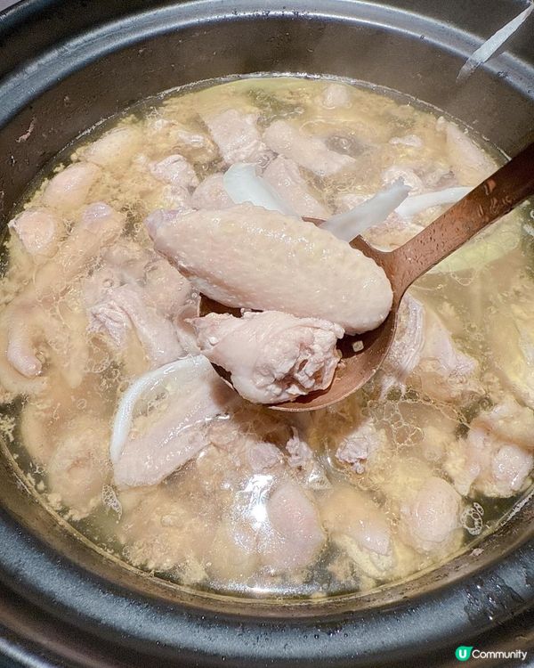 內地人氣椰子雞首間進駐旺角💥湯底採用原隻泰國椰青水💥