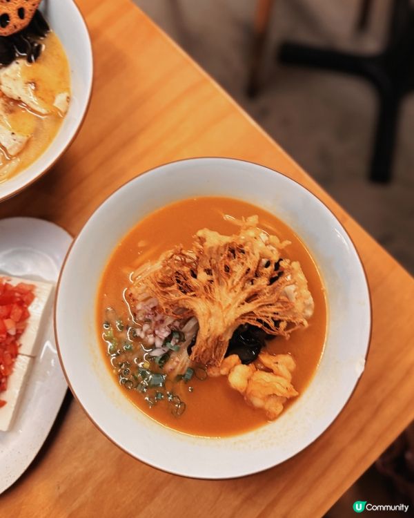 六游上海麵🍜！拉麵湯底勁正😋！