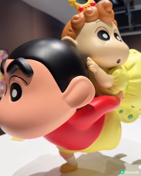 蠟筆小新迷注意‼️ 一起穿越時空，動感超人需要你的幫助！ 😎