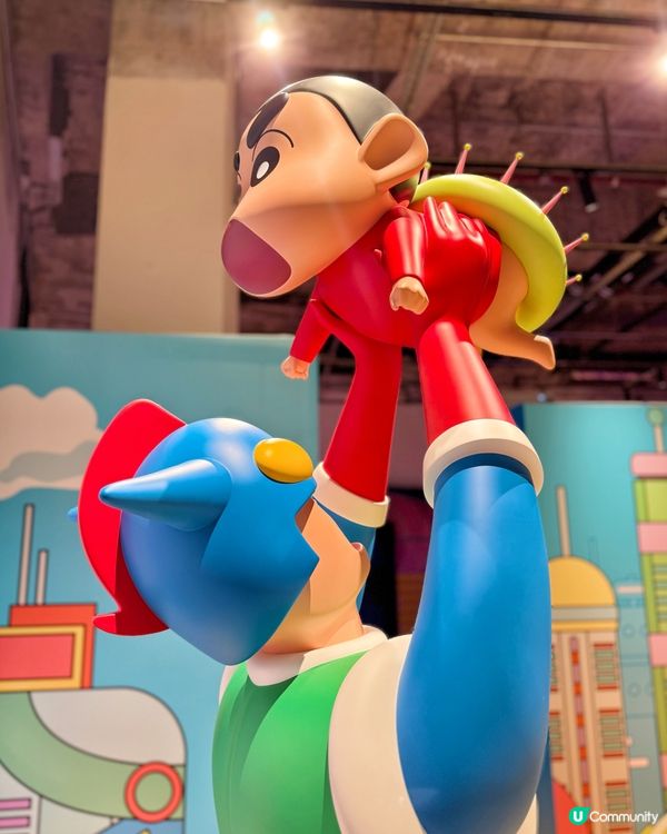 蠟筆小新迷注意‼️ 一起穿越時空，動感超人需要你的幫助！ 😎