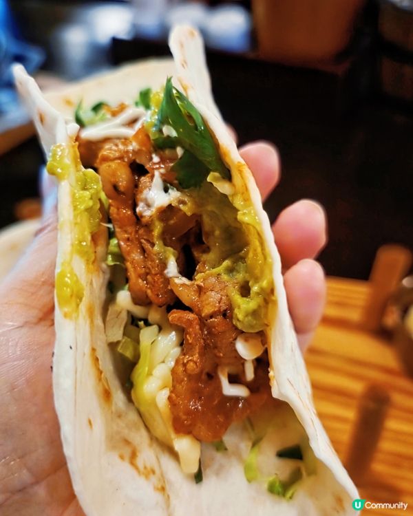 普吉島酒吧🍻三個菜任你揀😋 #性價比高