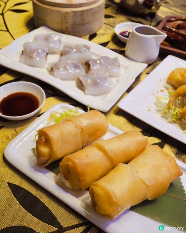 趁放假同屋企人去沙田萬怡酒店星海薈🫖 飲茶嘆點心🥢果然係TV...