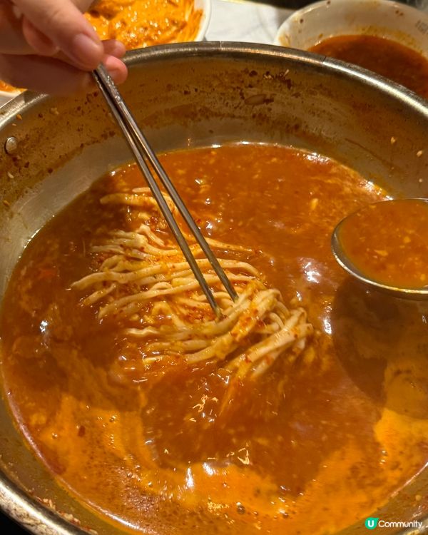 辣炖雞湯🤤！銅鑼灣雞林辣到爆！🌶️