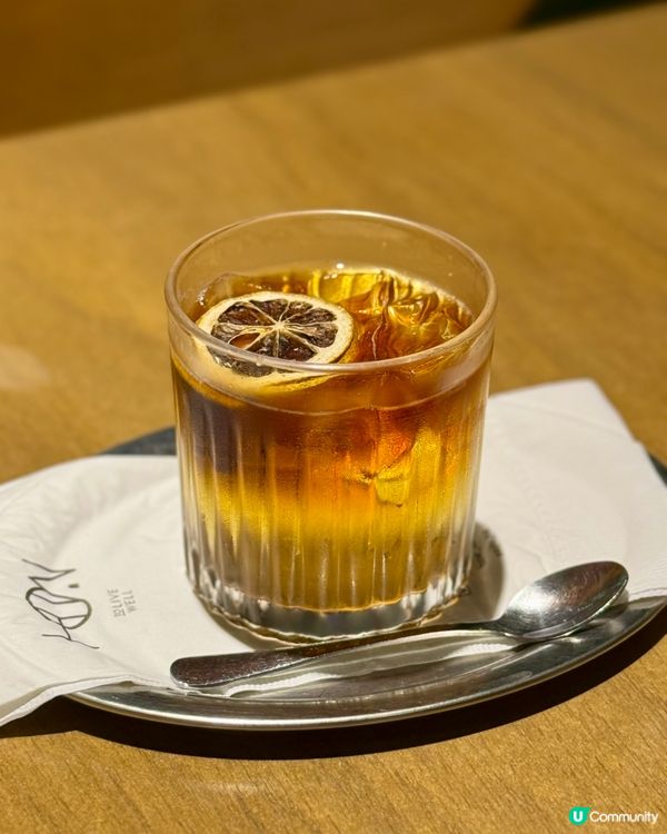 荃灣木系空間感Cafe  食物服務質素高