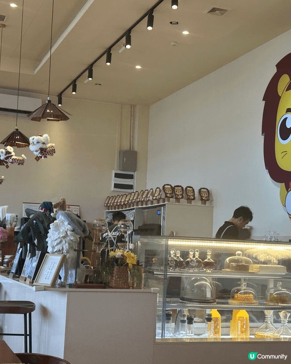 中山 Lion Coffee & Tea 咖啡店位在万谷VV...