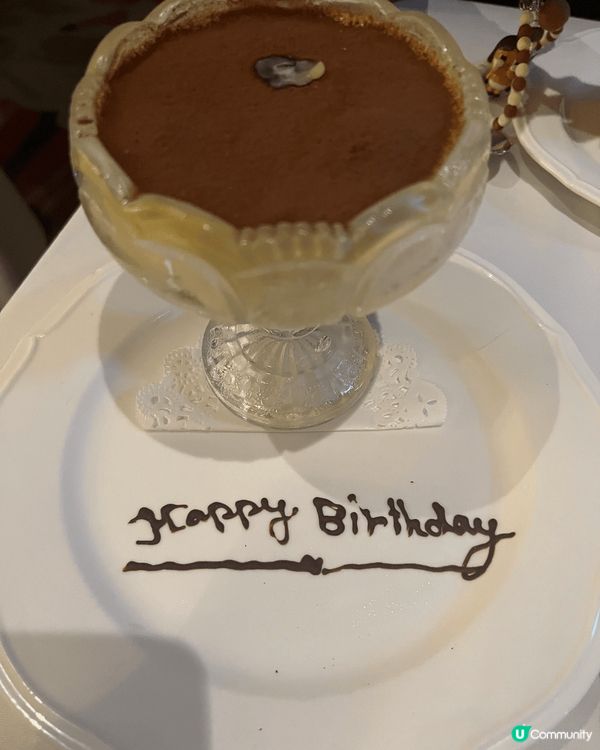 近排同朋友去咗呢一間La Favorita 度慶祝生日~ 成...
