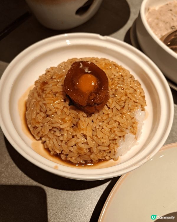 推介深圳鮮潭脆魚鯇火鍋，成個湯奶白色，魚湯超級鮮甜，魚肉好嫩...