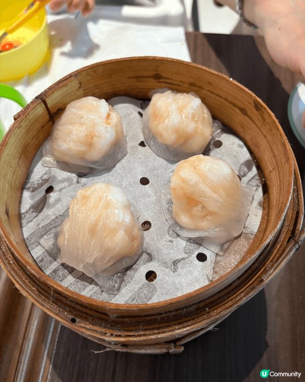 沙田添好運餐廳的點心精緻又充滿港式味道，除了必食的脆皮叉燒包...