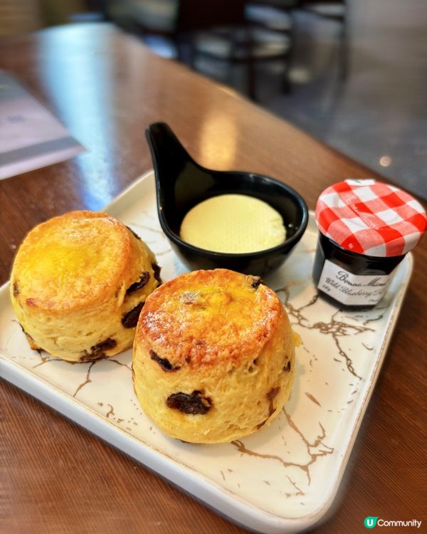 *☕ 尖沙咀慢活時光：九龍酒店三層架下午茶體驗*