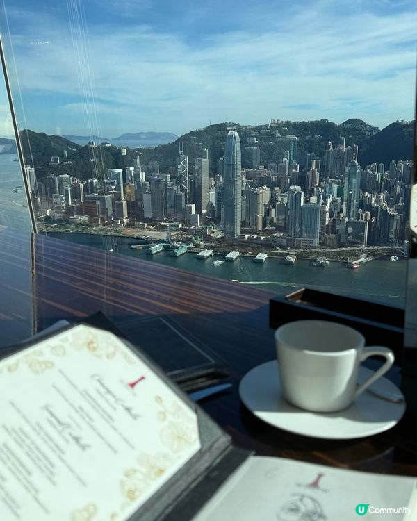 1.  麗斯卡爾酒店嘆海景！🦞🍝 必試龍蝦意粉！😋