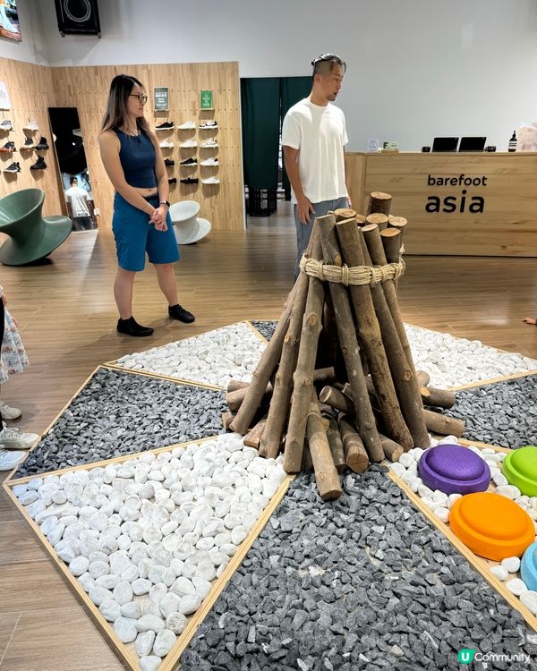 齊齊玩腳板👣🦶