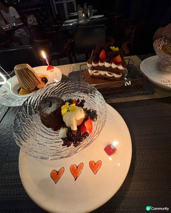 高空日落品嘗生日晚餐🎂氛圍感滿滿🌟