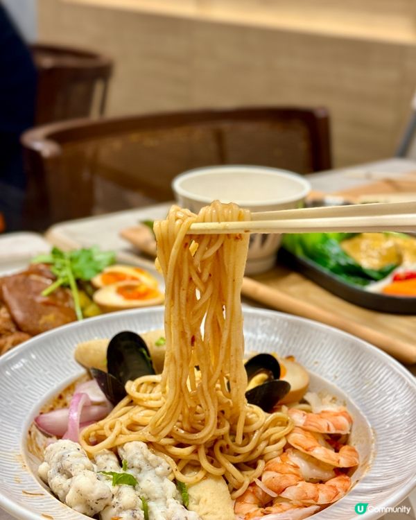 【啟德 | 睇show前醫肚嘅東南亞主題麵館】